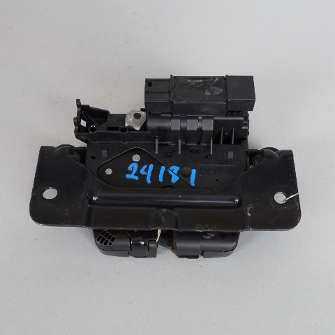 BMW 320i 430i 528i 650i M3 M4 M6 Trunk Lid Latch Lock 51247191212 OEM Used
