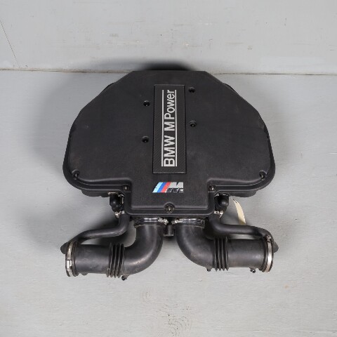2000-2003 BMW M5 E39 Engine Air Intake Plenum Cover 7831262 OEM Used