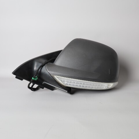 2009-2010 Volkswagen Touareg Left Side View Door Mirror OEM Used