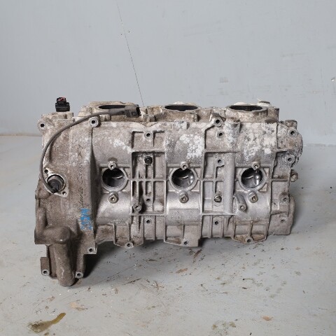 2000 Porsche 911 996 3.4 Left Cylinder Head 99610400303 OEM Used