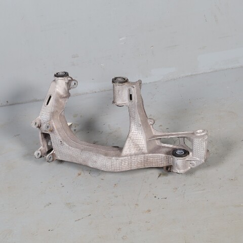 2005-2012 Porsche 911 997 Right Rear Suspension Bracket 99733115204 OEM Used