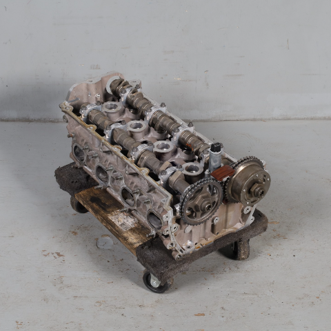 2008-2010 Porsche Cayenne 4.8 Right Passenger Cylinder Head 94810401503 OEM