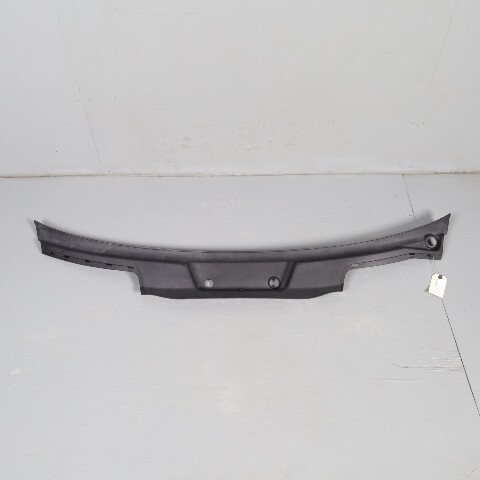 2011-2018 Porsche Cayenne Windshield Wiper Cowl Screen Cover OEM 7P5819401B
