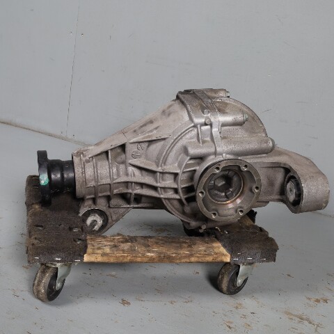 2003-2006 Porsche Cayenne Rear Axle Carrier Differential 95533201001 OEM