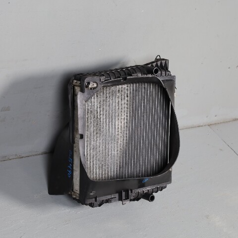 2011-2018 Porsche Cayenne Hybrid Auxiliary Radiator 95810621250 OEM Used