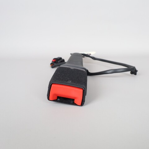 2011-2018 Porsche Cayenne Right Front Seat Belt Buckle 95880375600 OEM Used