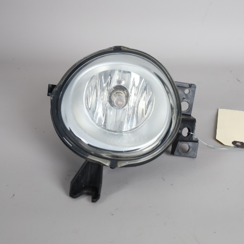 2007-2010 Volkswagen Touareg Left Fog Light 7L5941699D OEM Used