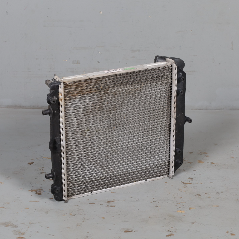 1997-2004 Porsche 911 996 Boxster Radiator 986 Right / Left 99610613150 OEM