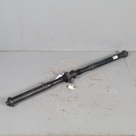 2012 Porsche Cayenne Hybrid Rear Driveshaft Propeller Shaft 7P0521102N OEM Used
