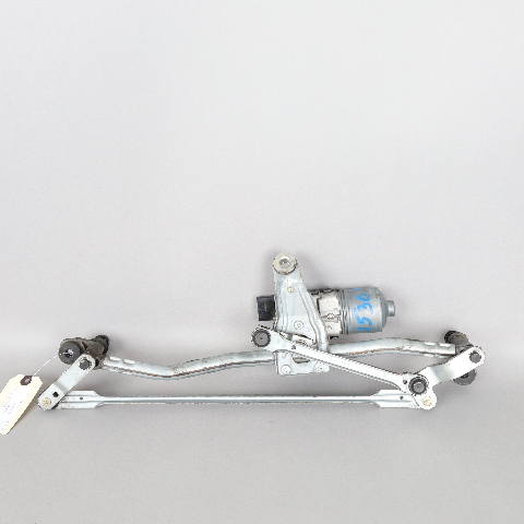 2011-2018 Porsche Cayenne Windshield Wiper Motor Linkage 95862802300 OEM Used