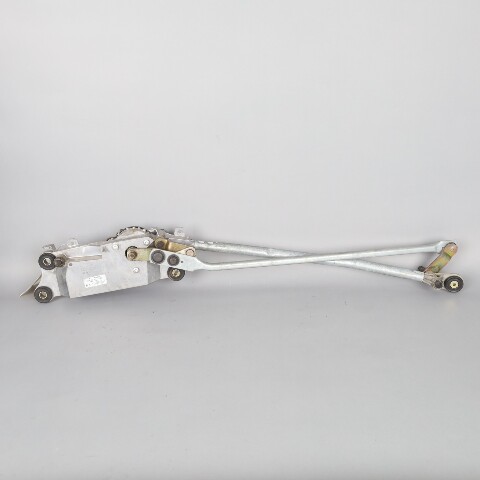 2003-2005 Porsche Cayenne Windshield Wiper Motor linkage 955624105001 OEM Used