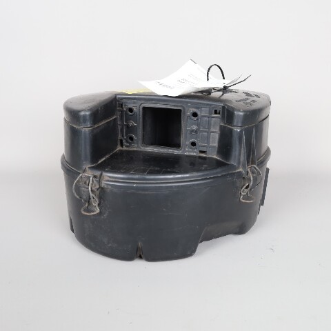 1990-1992 Volkswagen Vanagon Air Cleaner Filter Box 025129607M OEM