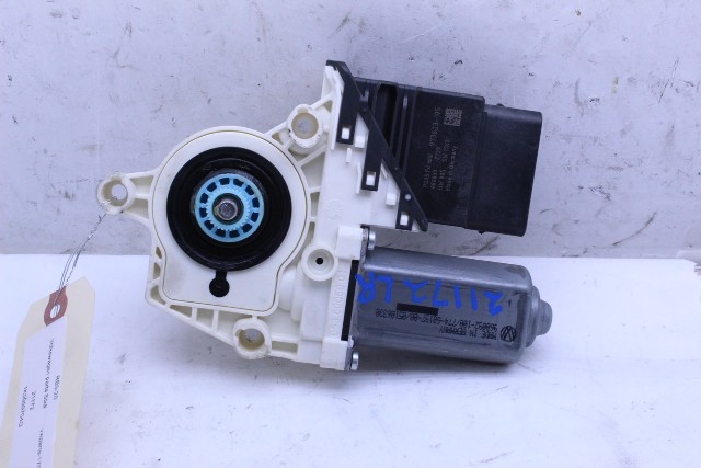 2006 2007 2008 Volkswagen Passat Right Rear Power Window Motor OEM