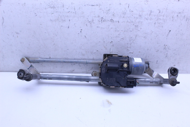 2013 Volkswagen Golf Gti Windshield Wiper Motor Transmission Linkage OEM