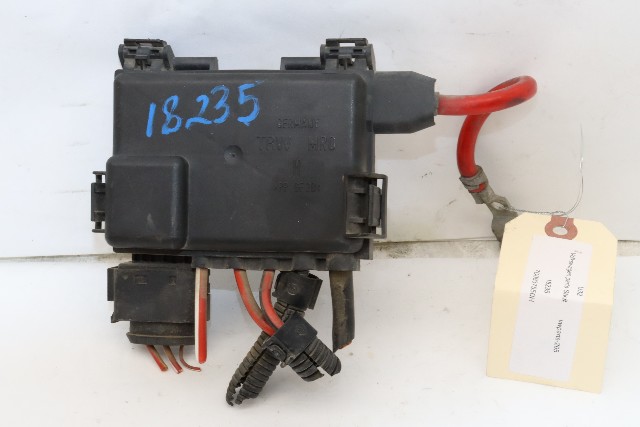 2002 2003 Volkswagen Eurovan Fuse Relay Box OEM