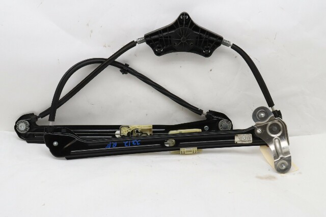 2015 2016 2017 Volkswagen GTI MK7 Front Window Regulator Right OEM