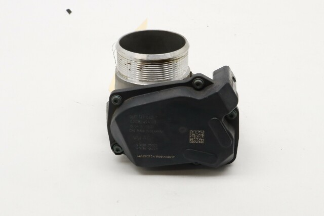 Audi A3 A4 A5 A6 Q5 Volkswagen Jetta Golf 2.0 Throttle Body 06F133062T OEM