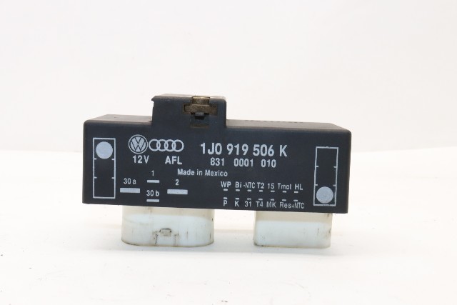 2000 2001 2002 2003 2004 Volkswagen Radiator Cooling Fan Control Module OEM