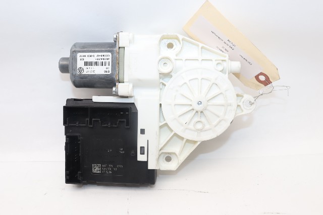 2010 2011-2014 Volkswagen Cc Passat Tiguan Front Power Window Motor Right - 3C0959792H OEM