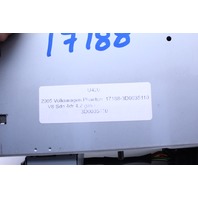 2004-2006 Volkswagen Phaeton 6 Disc CD Changer OEM