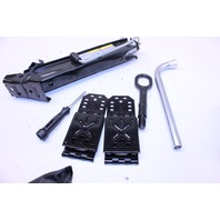 2013 Volkswagen Tiguan S 4dr 2.0t Gas Tire Accessory Kit OEM