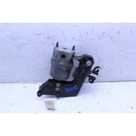 2001 Volkswagen Eurovan Transmission Mount Bracket 7D0399111K OEM