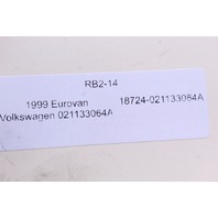 1997-2000 Volkswagen Eurovan Throttle Body 021133064A