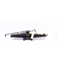 2014-2016 Land Rover Range Rover HSE Tire Lifter Jack CPLA-17080-AD OEM 19203-cpla-17080-ad
