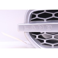 2010 Land Rover LR4, 5.0L Driver Left Fender Intake Vent Grille 22106000 OEM
