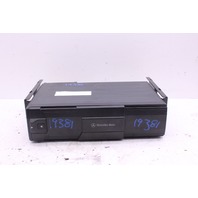 1997 Mercedes Benz E320 CD Changer 0028205989 OEM