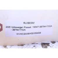 2001 2002 2003 2004 2005 Volkswagen Passat Fog Light Lamp Right 3B7941700A OEM