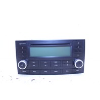 2004-2007 Volkswagen Touareg AM FM Audio Radio CD Player Unit 7L6035180H OEM