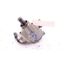 Audi A6 A8 Q7 RS4 Volkswagen Touareg Right Engine Mounted Fuel Pump 079127026C