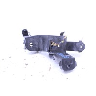 2004-2007 BMW 525i 530i Right Tail Light Bulb Socket Holder 6923306 OEM