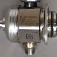 BMW M2 M3 M4 F80 F82 3.0 High Pressure Fuel Pump OEM 13517847204