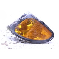 2002 2003 2004 2005 BMW 320i 325i 330i Fender Turn Signal Light Lamp Left 6943119 OEM