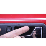 2006 2007 2008 2009 2010 Volkswagen Beetle Convertible Door Panel Right OEM