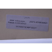 2006-2010 Volkswagen Passat Turn Signal Light Right - 3C0953042K OEM