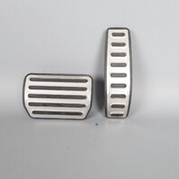 2008-2018 Porsche Cayenne Gas Accelerator Brake Pedal Pad Set - 7L5721647A OEM