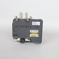 2001-2003 Toyota Sienna ABS Anti Lock Brake Pump 4451008040 OEM Used