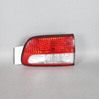 2001-2003 Toyota Sienna Right Tail Light Lid Mounted 8167008020 OEM Used