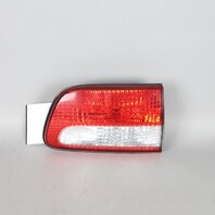 2001-2003 Toyota Sienna Right Tail Light Lid Mounted 8167008020 OEM Used