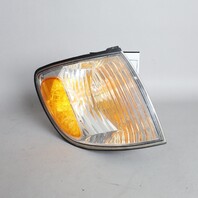 2001-2003 Toyota Sienna Right Parking Light Turn Signal 8151008020 OEM Used