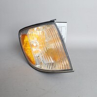 2001-2003 Toyota Sienna Right Parking Light Turn Signal 8151008020 OEM Used