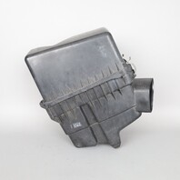 2001-2003 Toyota Sienna Air Cleaner 177010A030 OEM Used