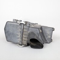 2001-2003 Toyota Sienna Air Cleaner 177010A030 OEM Used