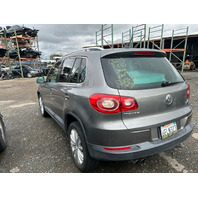 2009 Volkswagen Tiguan - OEM Used Parts - Stock # 25087