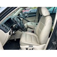 2009 Volkswagen Tiguan - OEM Used Parts - Stock # 25087