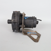 1994-1995 Volkswagen Eurovan 2.5 Air Injection Pump 023959253 OEM Used