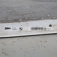 2010–2016 BMW 550i 650i GT Radiator 17117601831 F07 F10 F12 OEM Used